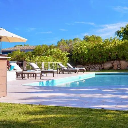 Saint-julien Sleeps 14 Pool Wifi Villa *